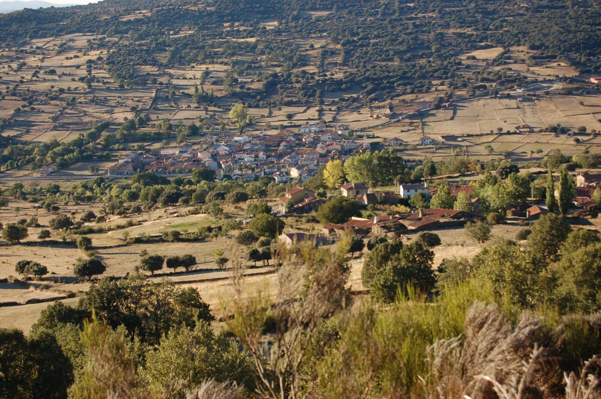 Casas Rurales Lalo Y Chelo La Aldehuela Bagian luar foto