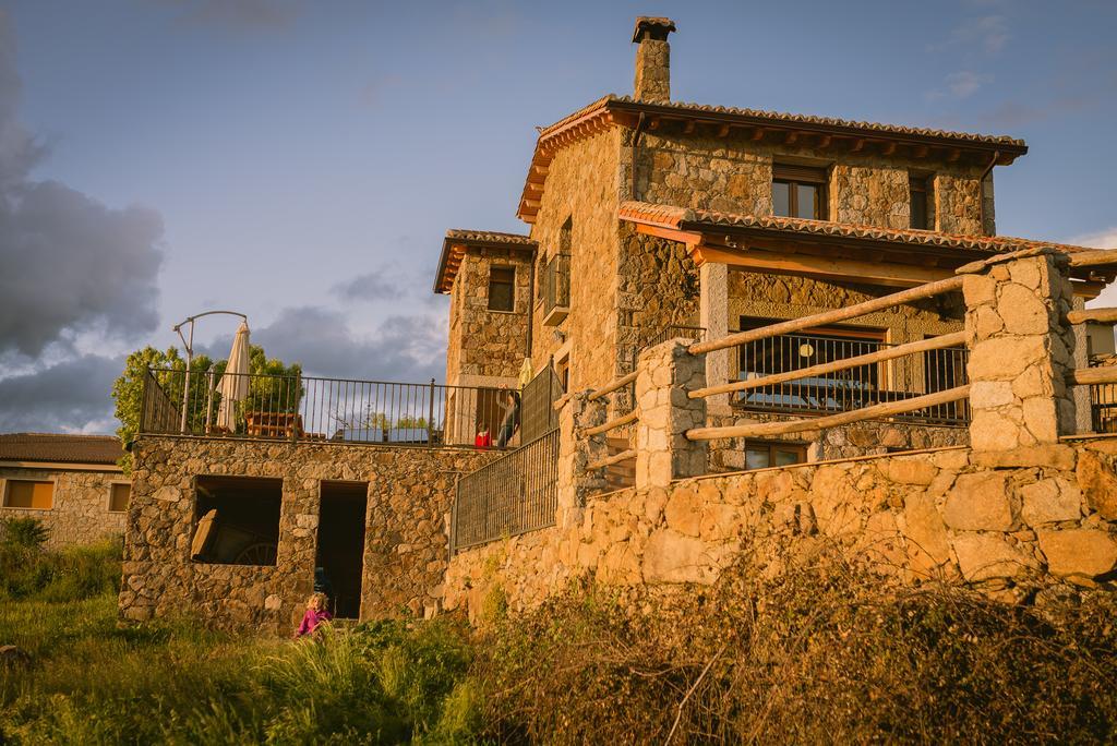 Casas Rurales Lalo Y Chelo La Aldehuela Bagian luar foto