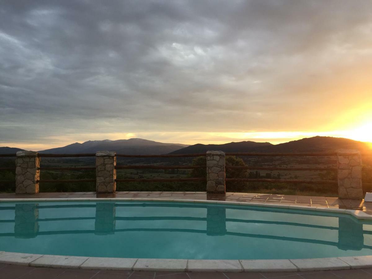 Casas Rurales Lalo Y Chelo La Aldehuela Bagian luar foto